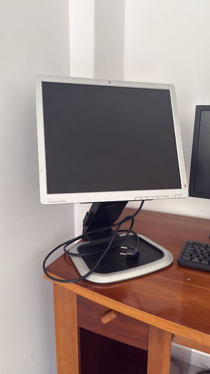 Monitor HP Compaq LA1951g 19" LCD